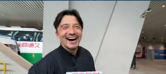  帶孩子和帶球隊哪個更累？謝暉笑言：都累，但帶孩子更累