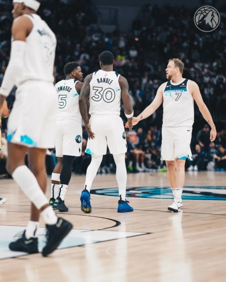  拿0分的NBA首發(fā)，所有人都為他叫好