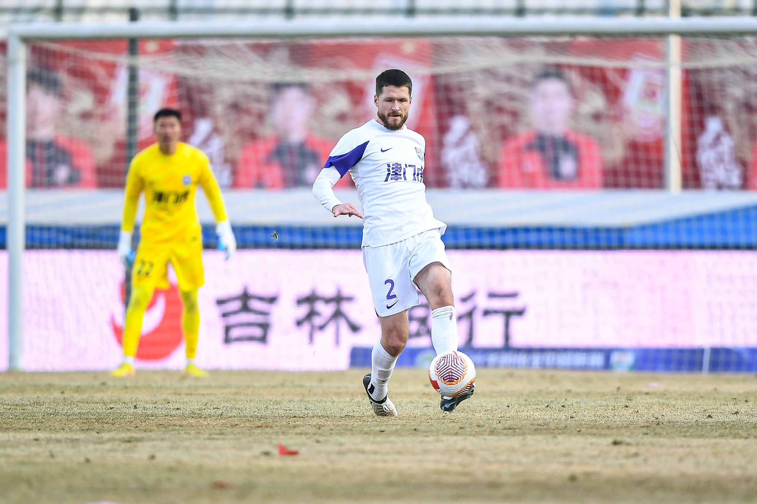  津門虎舊將亞冠對(duì)決格蘭特勝出，津媒：他離開津門虎因存?zhèn)‰[患