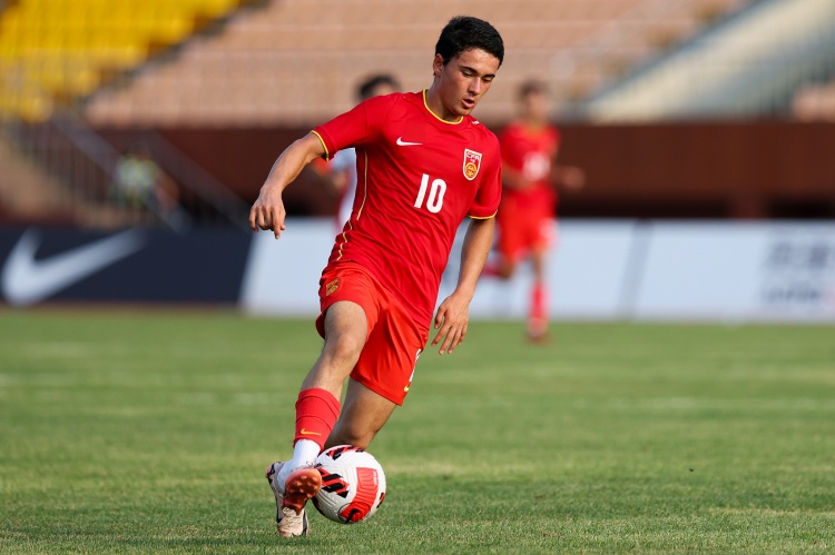  足球報(bào)：U17國足集結(jié)開訓(xùn)，將與07年齡段精英隊(duì)進(jìn)行兩場熱身賽